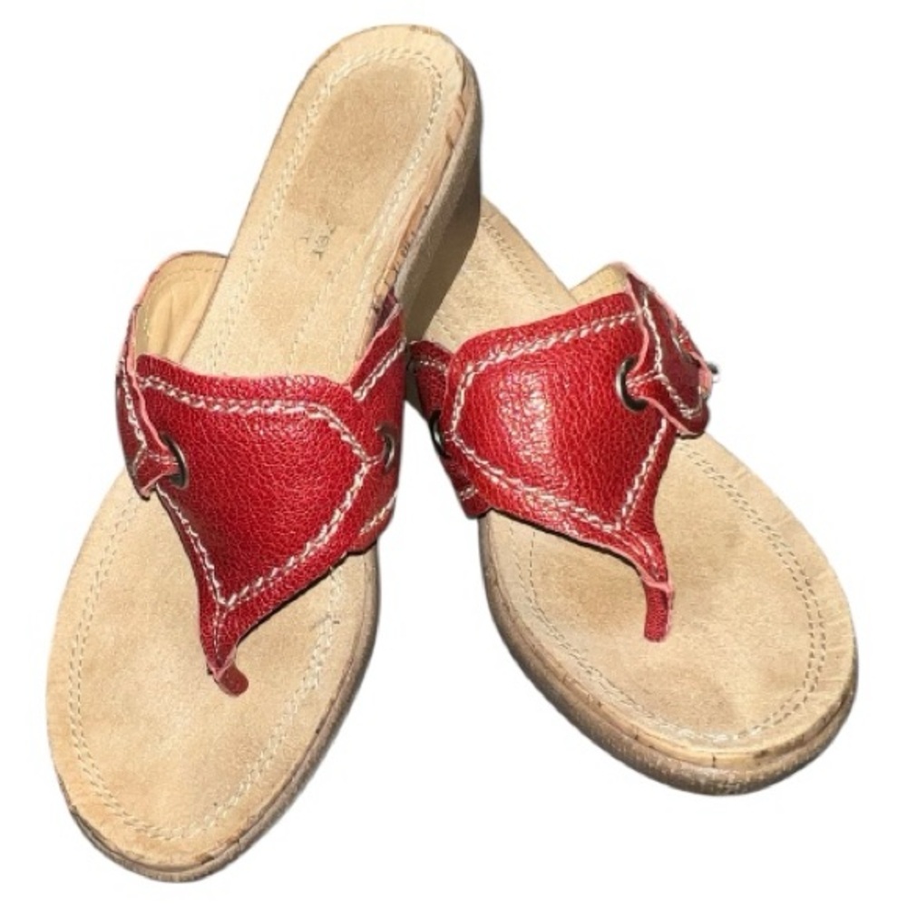 Red Leather Women's Sandals. Naturalizers